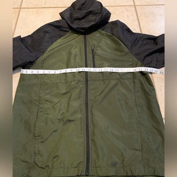 Russell Black & Olive Green Windbreaker Jacket Size M - Picture 6 of 6
